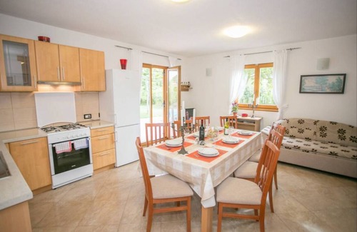Laginji House | Holiday house Zminj for 1 - 8 persons with 4 bedrooms - Row house