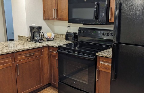 North Scottsdale Villa | Holiday Inn Club Resort next to Waste Management Phoenix Open Scottsdale Az.