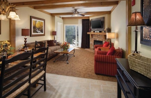 Gatlinburg Resort | Holiday Inn Club Vacations Smoky Mountain Resort-3 BD/3bath, heart of Gatlinburg