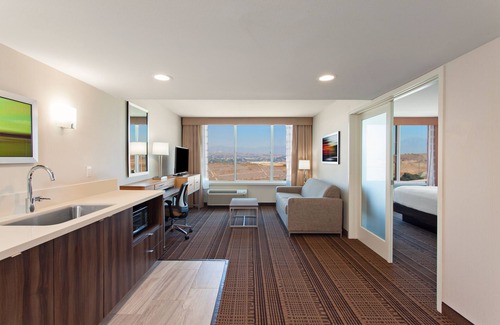 Valle Lindo Hotel | Holiday Inn Diamond Bar - Pomona by IHG