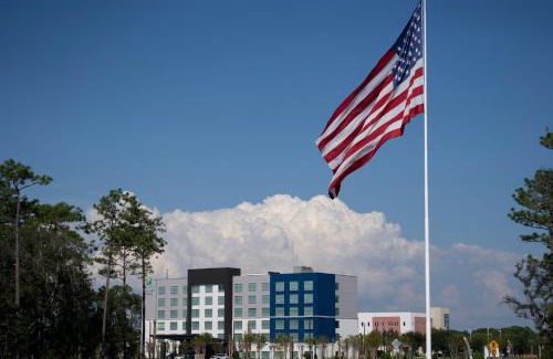 Harold Hotel | Holiday Inn Express & Suites Fort Walton Beach - Eglin Area by IHG