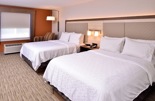 McKinleyville Hotel | Holiday Inn Express Arcata/Eureka - Airport Area by IHG