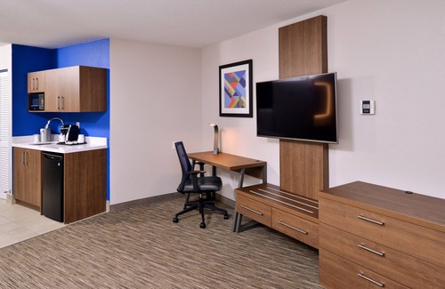 McKinleyville Hotel | Holiday Inn Express Arcata/Eureka - Airport Area by IHG