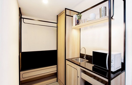 Yan Nawa Hotel | Holiday Inn Express and Suites Bangkok Central Pier by IHG