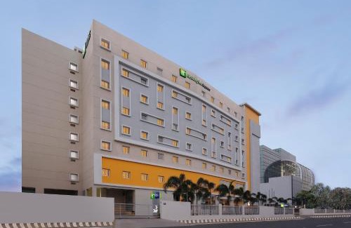 Thoraipakkam Hotel | Holiday Inn Express Chennai OMR Thoraipakkam by IHG