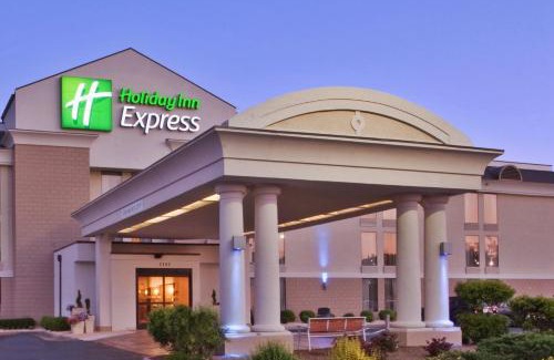 Danville Hotel | Holiday Inn Express Danville by IHG