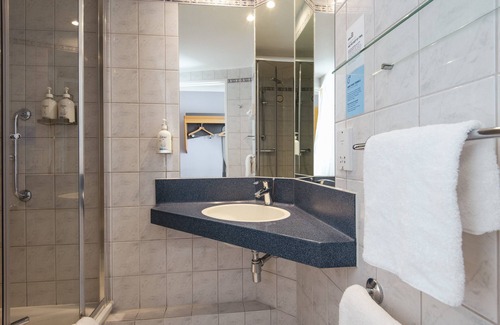 Clyst St Mary Hotel | Holiday Inn Express Exeter East by IHG