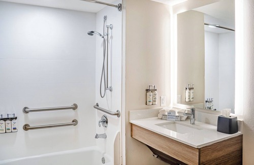 St. Augustine Hotel | Holiday Inn Express Hotel & Suites Saint Augustine North by IHG