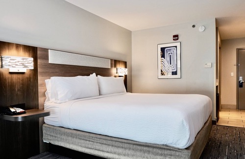 Smithfield Hotel | Holiday Inn Express Hotel & Suites Smithfield - Selma I -95 by IHG