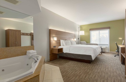 Vestal Hotel | Holiday Inn Express Hotel & Suites Vestal by IHG