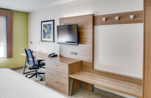 Chickasha Hotel | Holiday Inn Express Hotel & Suites Chickasha by IHG