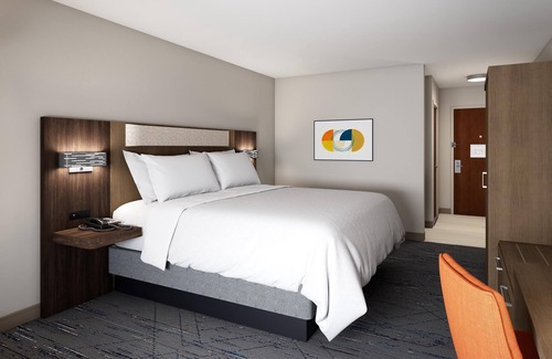 Gunter Afs Hotel | Holiday Inn Express Montgomery - East I-85 by IHG