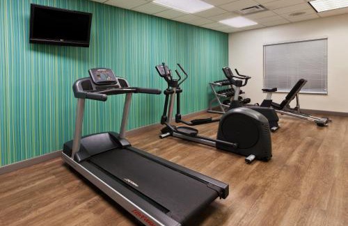Phenix City Hotel | Holiday Inn Express Phenix City-Fort Benning by IHG