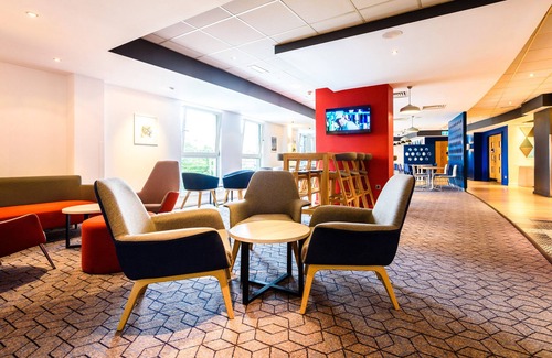 Portsmouth Hotel | Holiday Inn Express Portsmouth - Gunwharf Quays by IHG