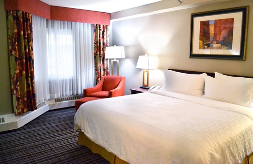 Red Deer Hotel | Holiday Inn Express Red Deer by IHG