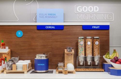 Innsbrook Hotel | Holiday Inn Express Richmond I-64 Short Pump Area by IHG