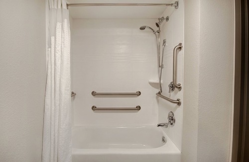 Rochester Hotel | Holiday Inn Express Rochester - University Area by IHG