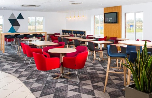 Southampton Hotel | Holiday Inn Express Southampton West by IHG
