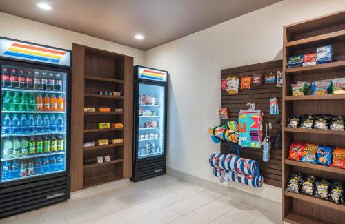 Punta Gorda Hotel | Holiday Inn Express & Suites - Punta Gorda by IHG