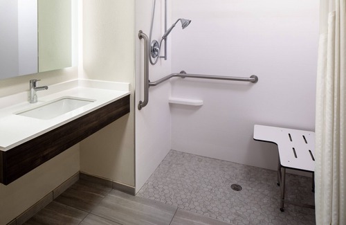 Los Alamos Hotel | Holiday Inn Express & Suites Los Alamos Entrada Park by IHG