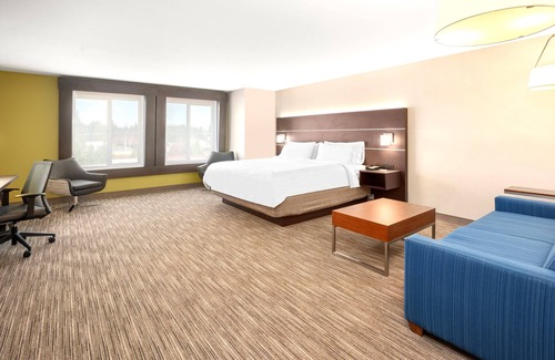 Marysville Hotel | Holiday Inn Express & Suites Marysville by IHG