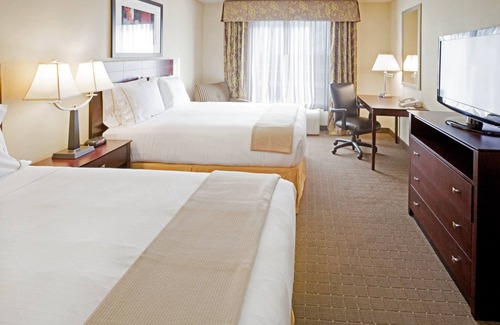 Eagle Pass Hotel | Holiday Inn Express & Suites Eagle Pass by IHG