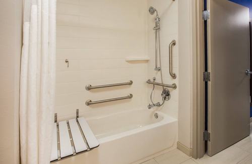 Prosper Hotel | Holiday Inn Express & Suites Frisco North Prosper by IHG