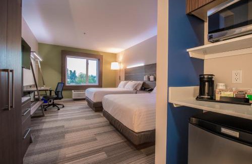 Victoria Hotel | Holiday Inn Express & Suites Victoria-Colwood by IHG