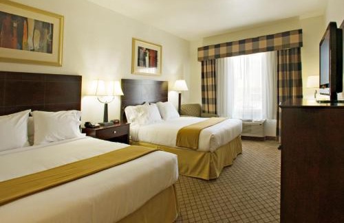 Childress Hotel | Holiday Inn Express & Suites Childress by IHG