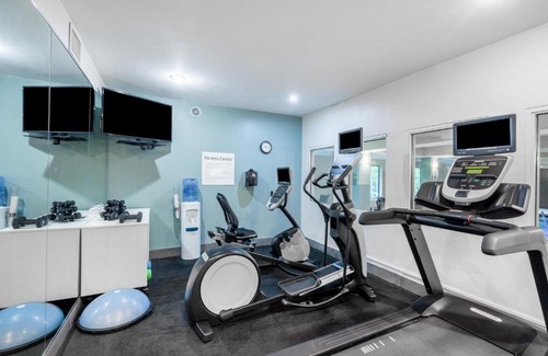 Tell City Hotel | Holiday Inn Express & Suites Tell City by IHG