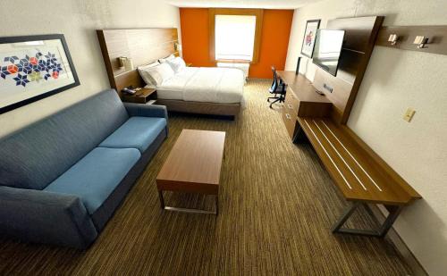 Lincoln Hotel | Holiday Inn Express & Suites - Lincoln East - White Mountains by IHG