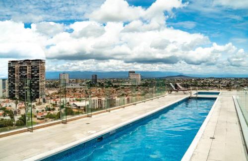 Angelopolis Hotel | Holiday Inn Express & Suites Puebla Angelopolis by IHG