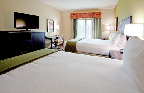Clemson Hotel | Holiday Inn Express & Suites Clemson by IHG