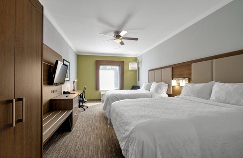 Lufkin Hotel | Holiday Inn Express & Suites Lufkin South by IHG