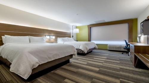 Marion Hotel | Holiday Inn Express & Suites - Marion by IHG