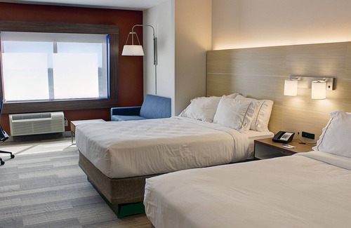 Spencer Hotel | Holiday Inn Express & Suites Spencer by IHG