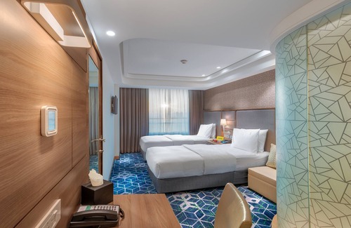 Gurugram Hotel | Holiday Inn Gurugram Sector 90 by IHG