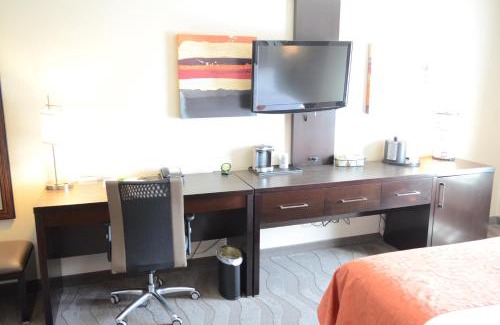 Barker Hotel | Holiday Inn Houston West - Westway Park by IHG