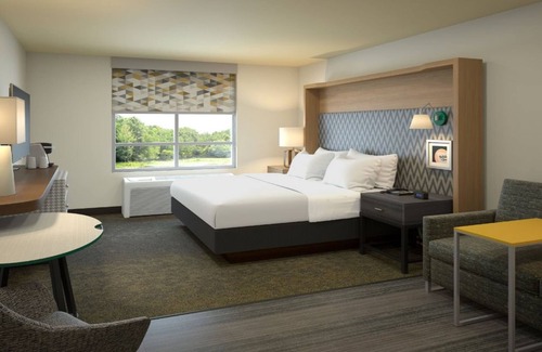 Wayne Hotel | Holiday Inn Indianapolis Airport Area N by IHG