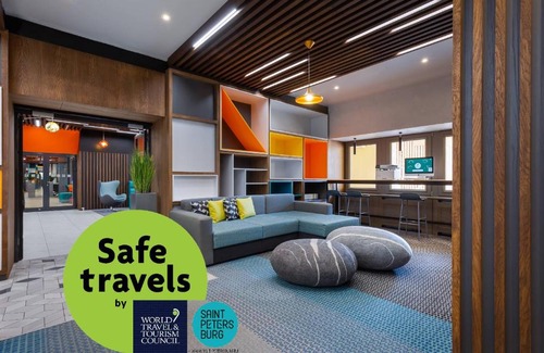 Admiralteyskiy Hotel | Holiday Inn St Petersburg - Theatre Square