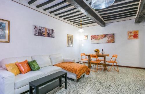 Montecatini Val di Cecina House | Holiday Home La Vecchia Bottega by Interhome