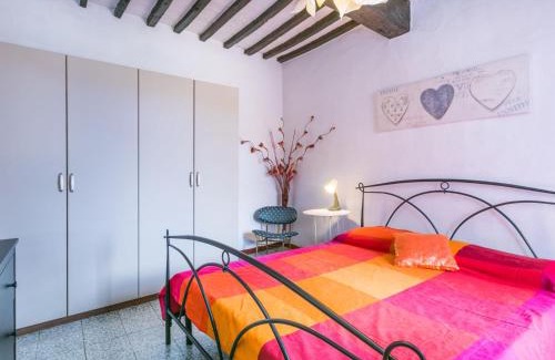 Montecatini Val di Cecina House | Holiday Home La Vecchia Bottega by Interhome