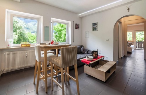 Rabla Apartment | Holiday Apartment Ferdy with Mountain View & Balcony