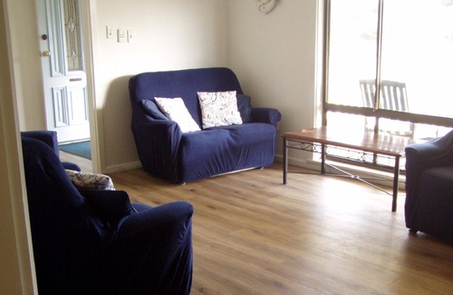 Minlacowie House | Holiday Magic ~ Esplanade ~ Close to Beach EXCELLENT OFF PEAK SPECIALS!