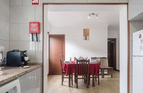 Santa Cruz da Graciosa House | Holiday Home 'Bettencourt House' with Private Terrace, Private Garden and Wi-Fi