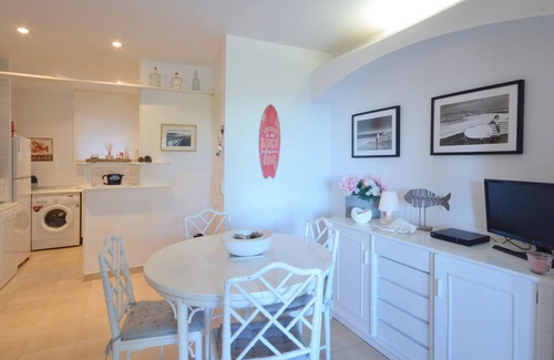 Begur Apartment | Holiday rental apartment with swimming pool in Begur, Aiguafreda