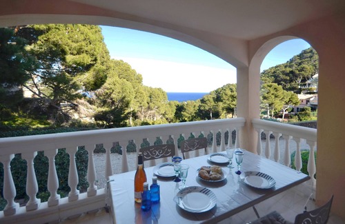 Begur Apartment | Holiday rental apartment with swimming pool in Begur, Aiguafreda