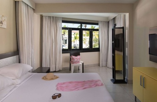 Los Brazos Resort | HOLIDAY SALE in Puerto Plata! Confresi Palm Beach Studio