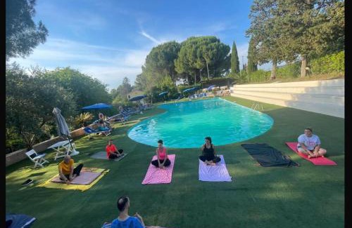 Montopoli in Val d'Arno Other | Holiday Travel Genius Family Mobile Home with Pool, Terrace at Toscana Holiday Park