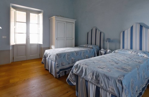 Cecina Villa | holiday vacation large villa rental, italy, tuscany, near seaside, casteglione, air conditioning, pool, view, wi-fi inte